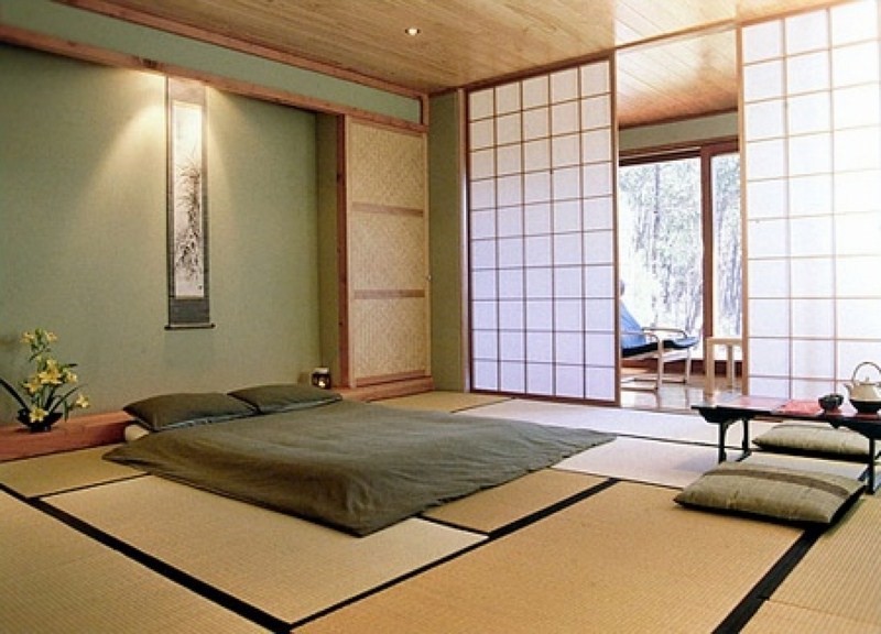 Khám phá không gian phòng ngủ phong cách Nhật Bản với thiết kế độc đáo và tinh tế. Từ bầu không khí hiện đại, màu sắc trang nhã cho đến chi tiết trang trí đặc biệt, phòng ngủ sẽ mang lại cảm giác thư giãn và thoải mái, giúp bạn có một giấc ngủ ngon đêm hơn.