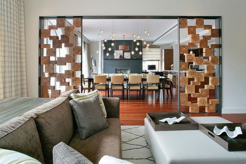 Vách ngăn phòng khách bằng gỗ đẹp được thiết kế ấn tượng