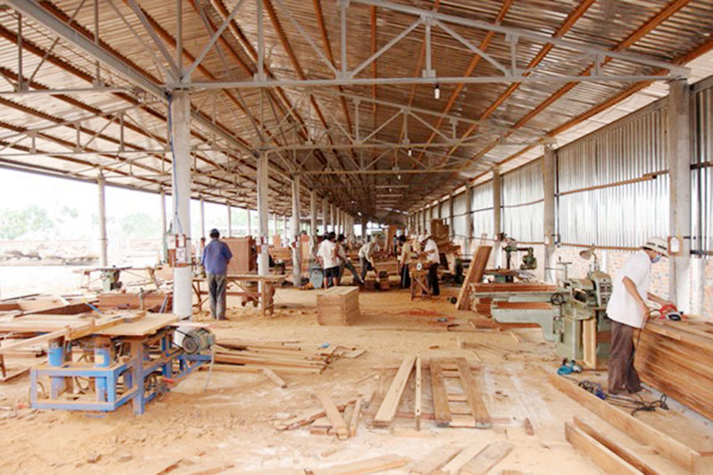 nhược điểm của gỗ tự nhiên