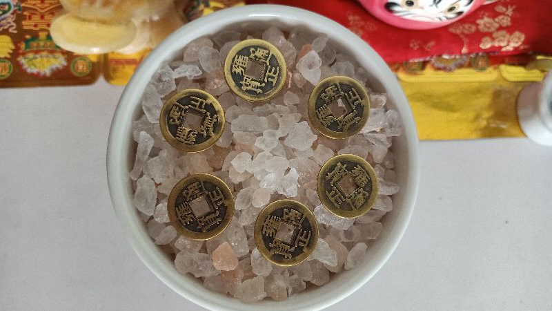 trừ tà bằng muối