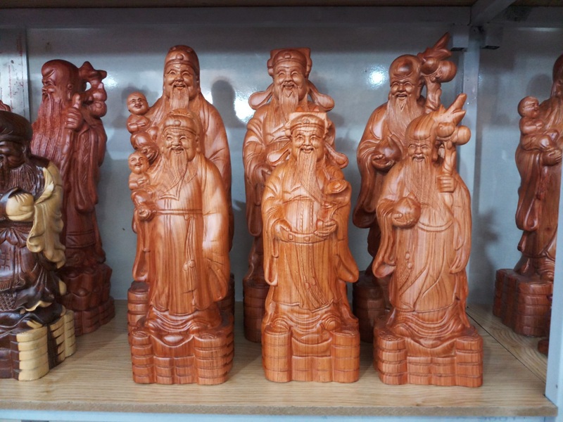 tượng tam đa đặt tại phòng thờ